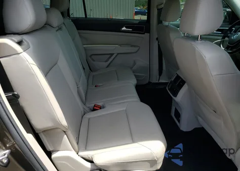 2019 Volkswagen Atlas Se из США, поврежденный, VIN 1V2WR2CAXKC521646